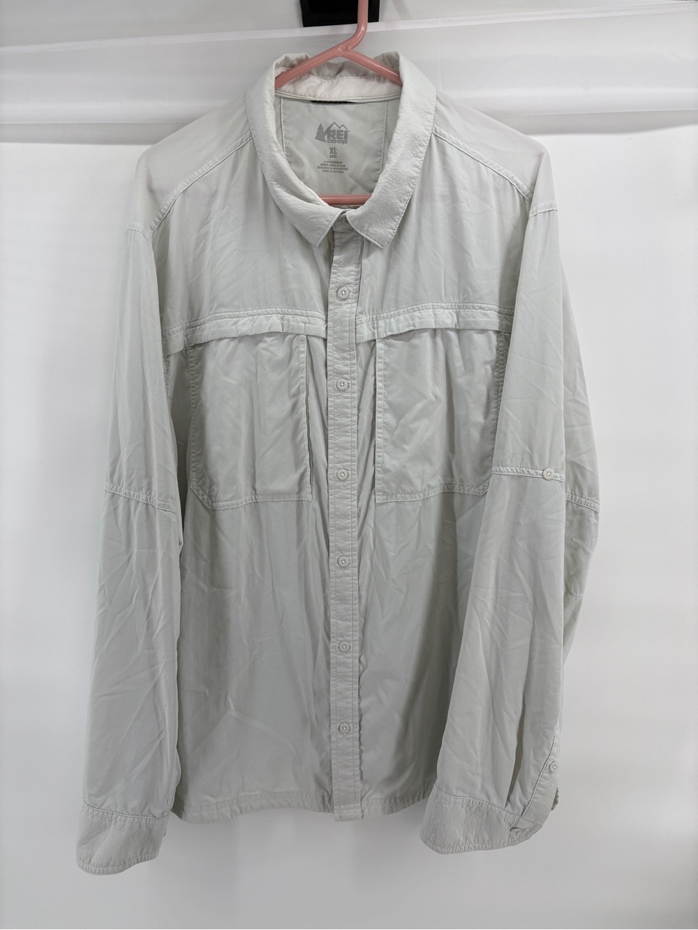 REI Co-op Men’s XL Sahara Long Sleeve Hiking Fishing Shirt UPF Vented Beige